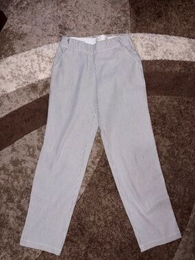 Max Studio Pinstripe Pull-On Pants – Gray/White